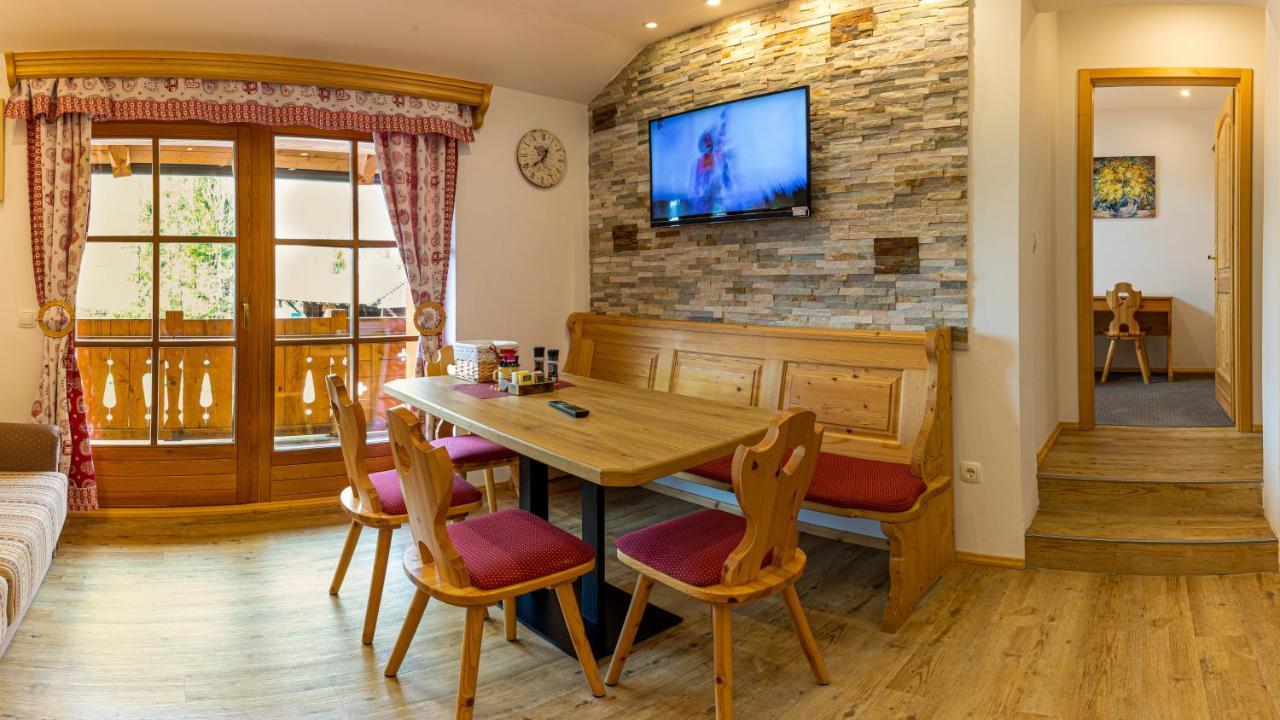 Apartments In Villa Flora Кранска гора Екстериор снимка