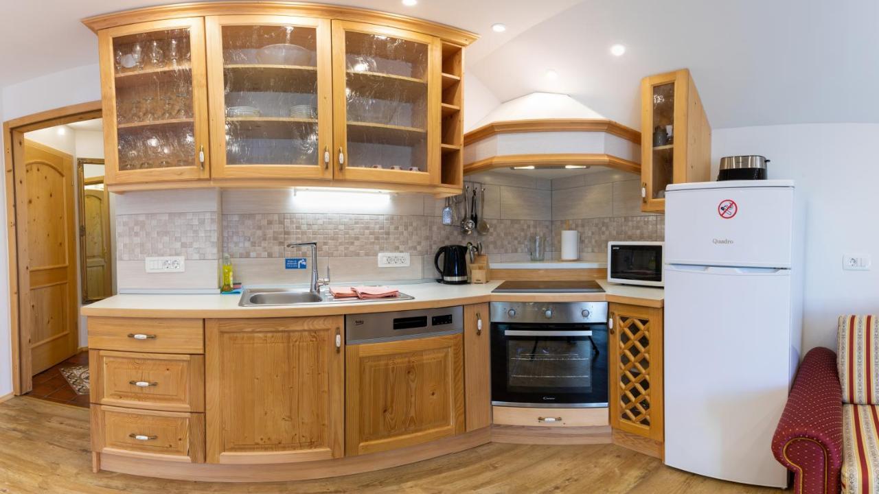 Apartments In Villa Flora Кранска гора Екстериор снимка